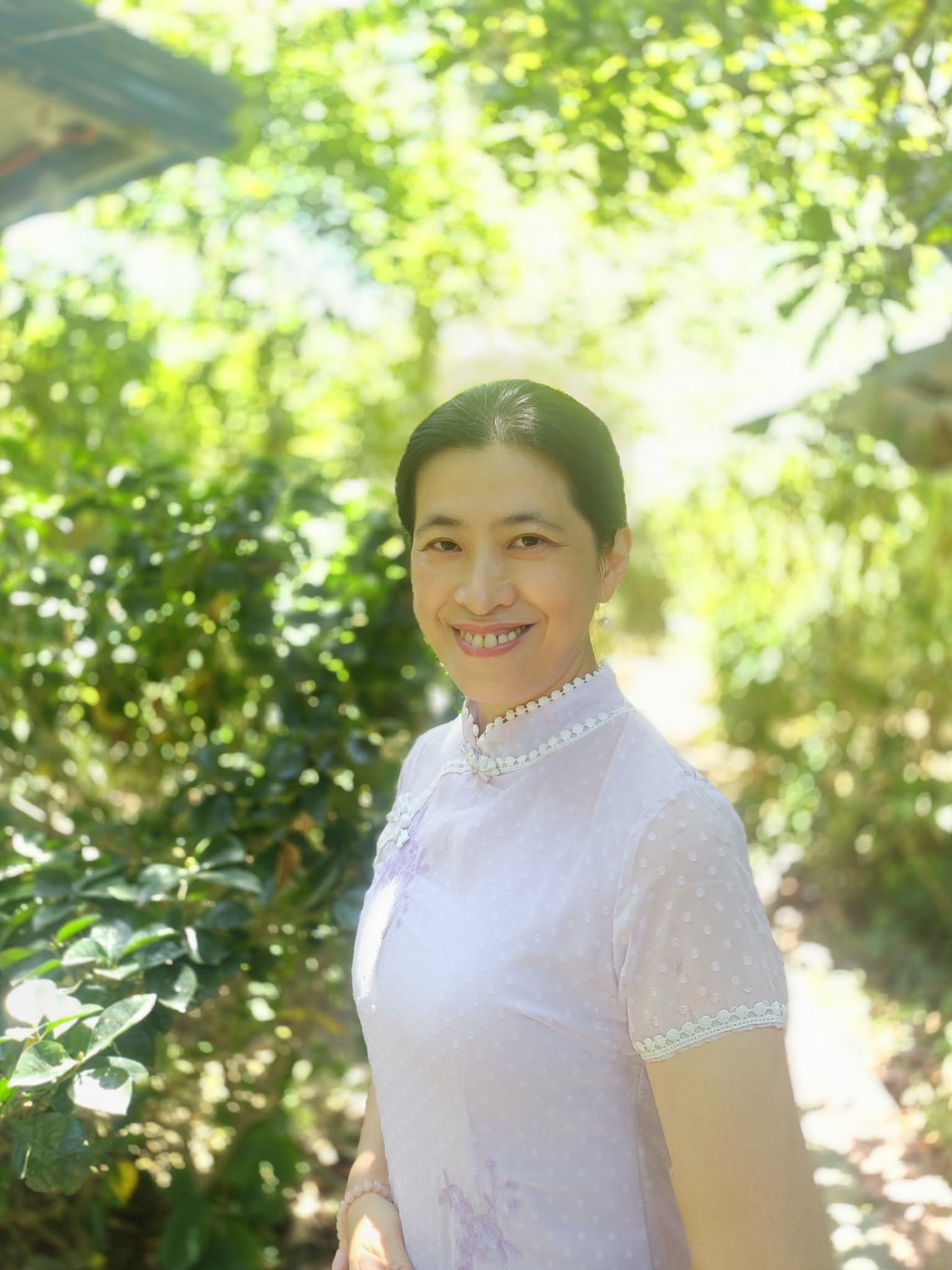 Julia Feng